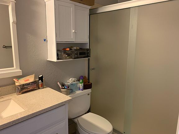 4th image of 11701 Nelson St