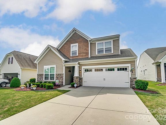 3rd image of 5009 Kinross Ln