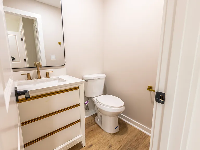 1417 2nd Ct E — Photo 8