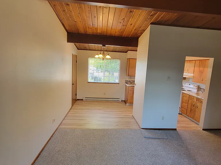 3504 Kauffman Ave #11 — Photo 6