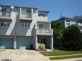 33 Sailfish Dr, Brigantine, NJ 08203