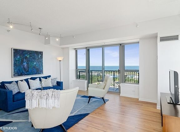2nd image of 1717 S Prairie Ave APT 2210