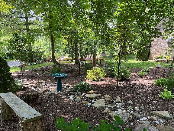 4th image of 10298 Deerhollow Ln