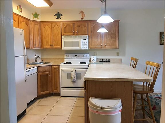 4th image of 2400 S Ocean Dr APT 5514