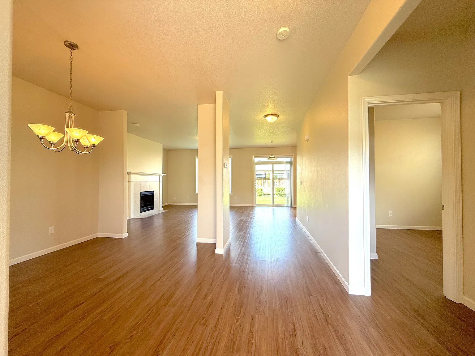 3 bed, 1463 sqft, $2,750 — Photo 4