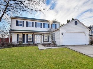 119 Canton Ln, Streamwood, IL 60107