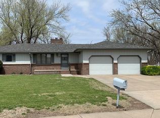 2719 Dry Crk, Great Bend, KS 67530