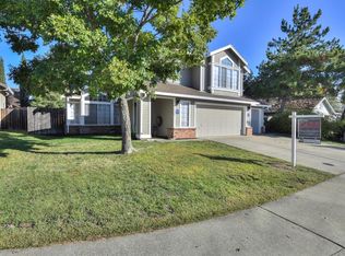 2209 Longview Dr, Roseville, CA 95747