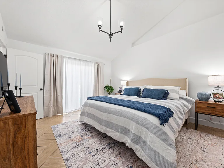 1277 Periwinkle Pl — Photo 15