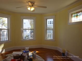 58 Dartmouth St #2, Belmont, MA 02478