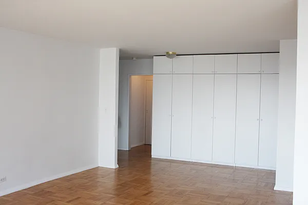 Rented by Maria Buncick Fine Properties, LLC | media 11