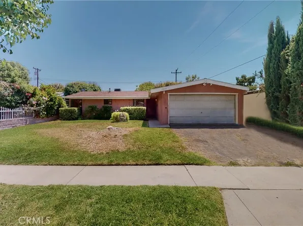 19036 Stillmore St, Santa Clarita, CA 91351