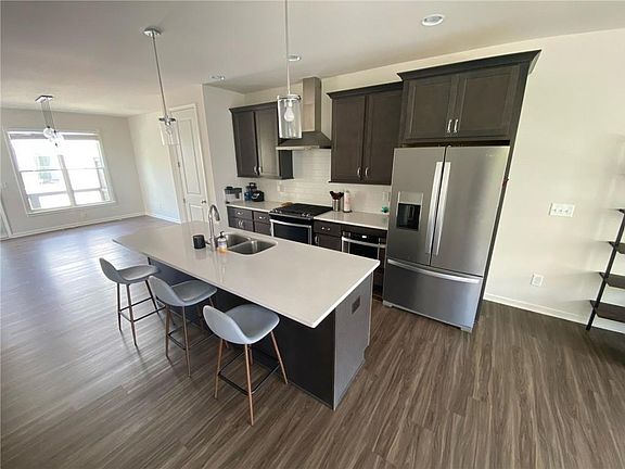 2nd image of 757 Cady Way