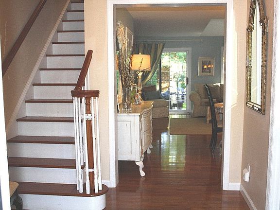 2nd image of 31 Briar Ct #31