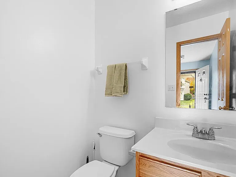 6640 Calm River Way — Photo 4