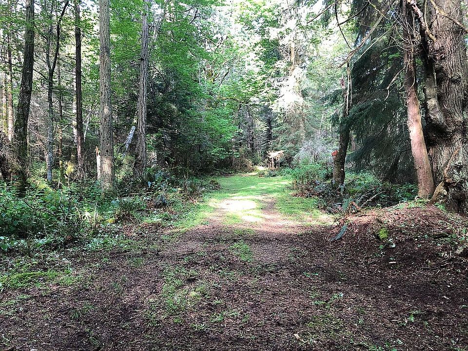 2nd image of 1036 Thatcher Pass Rd