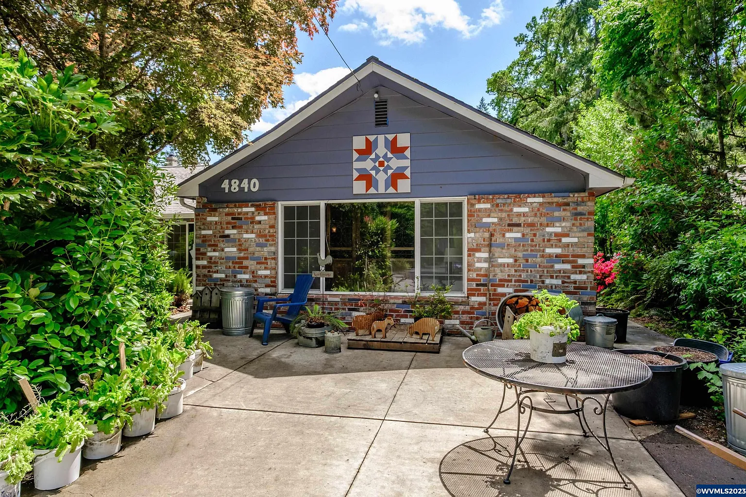 4840 SW Dogwood Dr photo 1