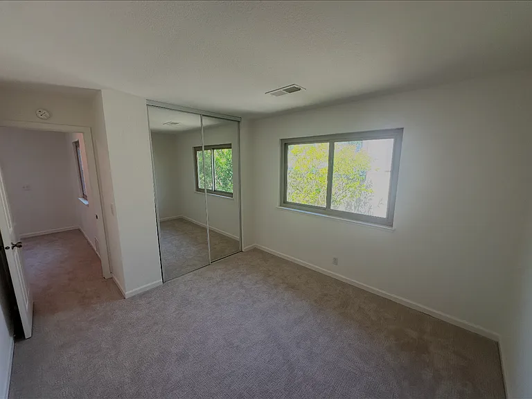 18 Columbine Ln — Photo 13