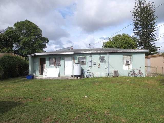 2nd image of 3440 NW 96th St