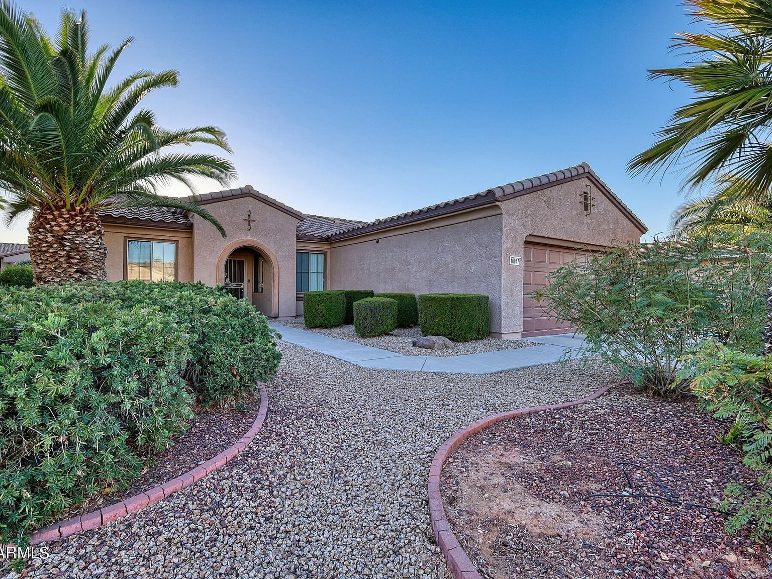 16947 W Eureka Springs Dr