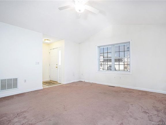 4th image of 6 Quail Hollow Clos Unit 6
