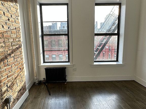2nd image of 178 Mulberry St #24