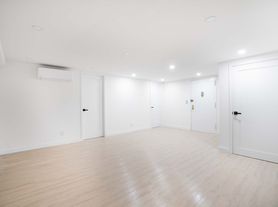 36 Orchard St, New York, NY