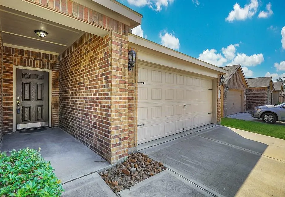 315 Pine Mist Ln