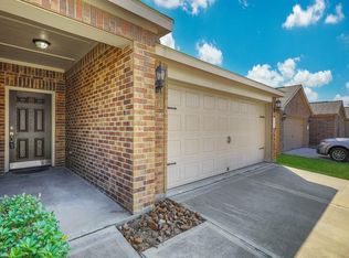 315 Pine Mist Ln, Conroe, TX 77304