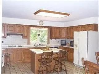 10 Robin Crest Rd photo 1