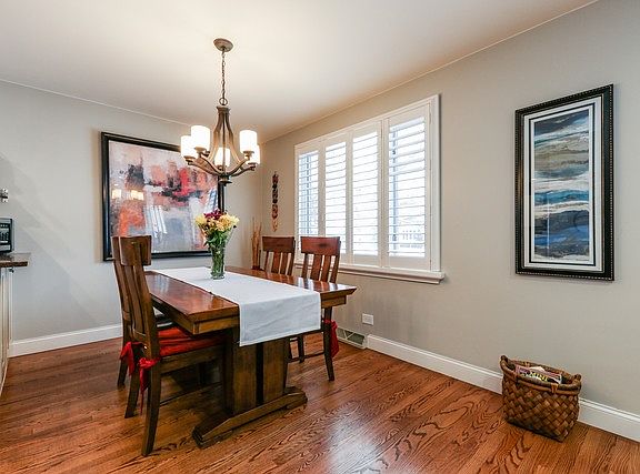5th image of 509 Beach Ave