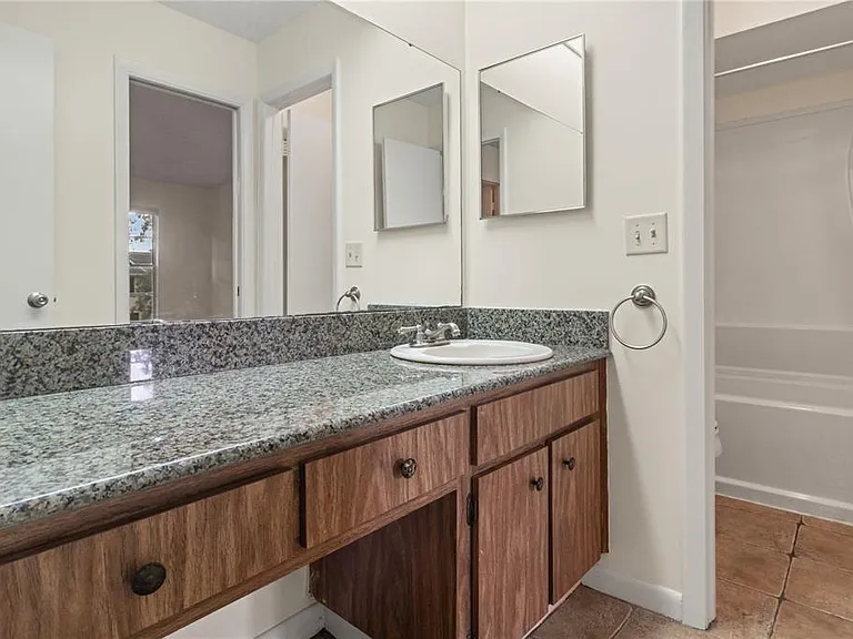 15304 Morning Dr — Photo 24