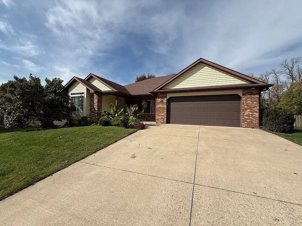 6703 Madison Creek Dr