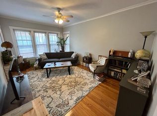6645 N Newgard Ave APT 3E, Chicago, IL 60626