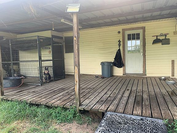 4th image of 331 County Road 869