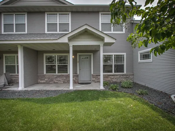 717 Park Brook Rd NW, Isanti, MN 55040