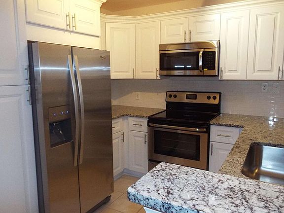 3rd image of 11781 Saint Andrews Pl APT 106