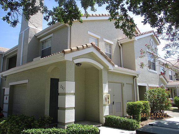3rd image of 122 SW Peacock Blvd APT 12-207