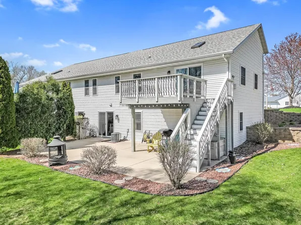 1626 Stacy LANE #B, Fort Atkinson, WI 53538