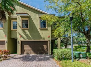 11518 Bellamar St, Temple Terrace, FL 33637