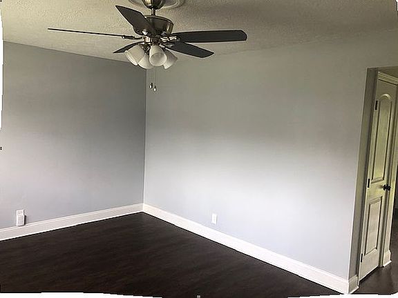 5th image of 516 Lynn Dr