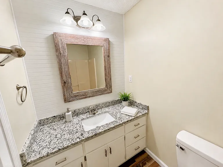 125 Borrell Blvd — Photo 5
