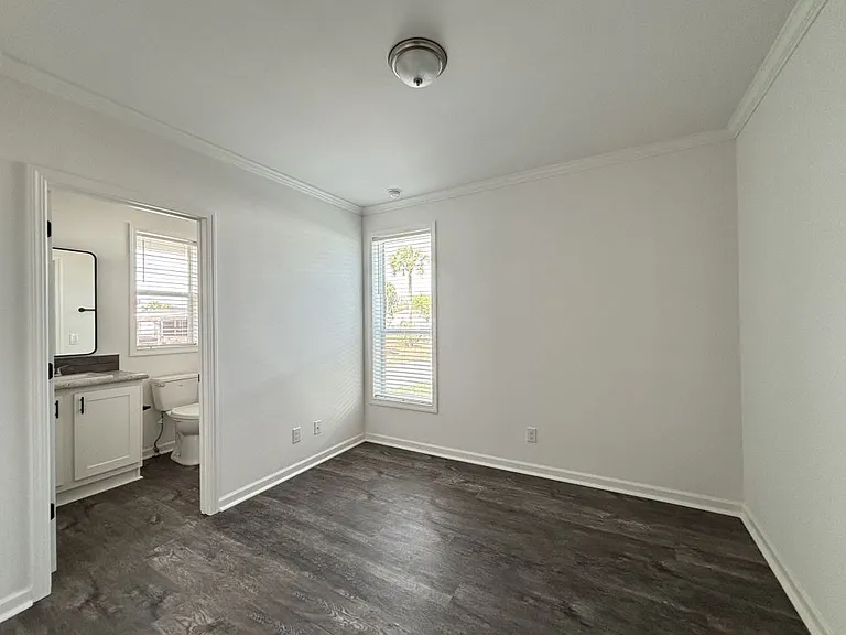 7423 43rd Dr N #522 — Photo 5