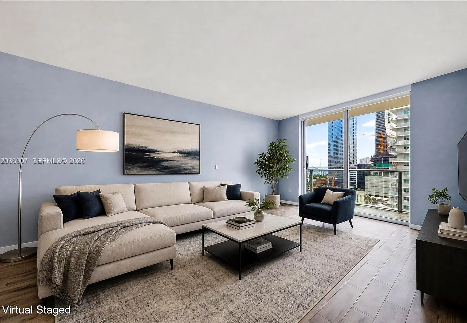 1100 Millecento Residences — Photo 4