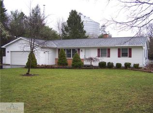 1155 Brookfield Rd, Charlotte, MI 48813