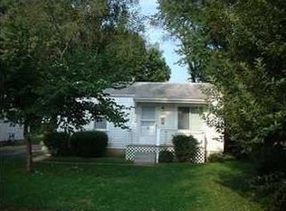 1821 Pershing Ave, Lyndon, KY 40242