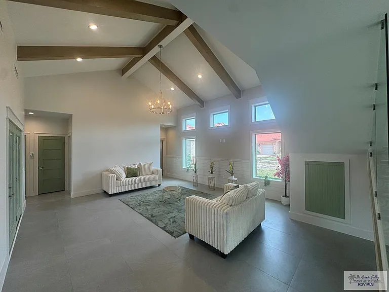 2200 Laredo Rd #10 — Photo 25