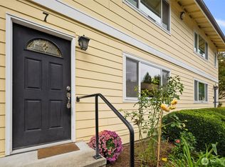 Wedgewood Condo, Bellevue, WA 98007