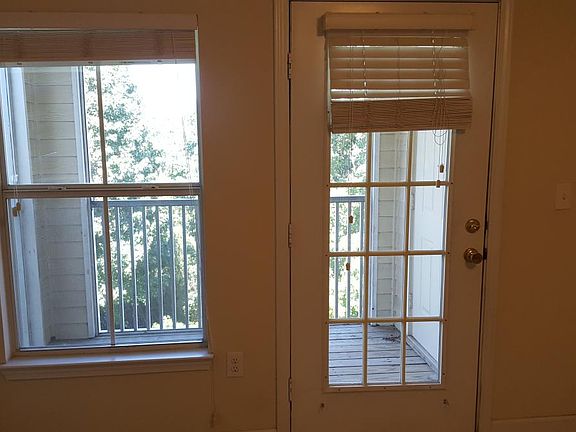 4th image of 18291 Bridle Club Dr #3
