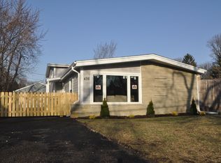 436 Shermer Rd, Glenview, IL 60025